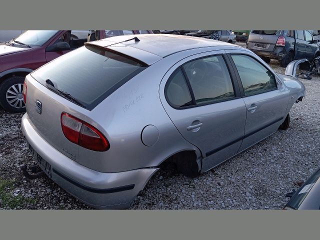 bontott SEAT LEON Tanksapka