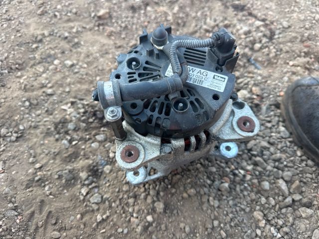 bontott SEAT LEON Generátor