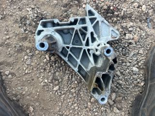 bontott SEAT LEON Motor Tartó Bak (Fém)