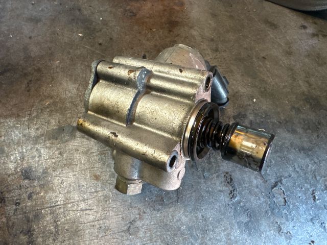 bontott SEAT LEON Nagynyomású Szivattyú