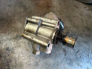 bontott SEAT LEON Nagynyomású Szivattyú