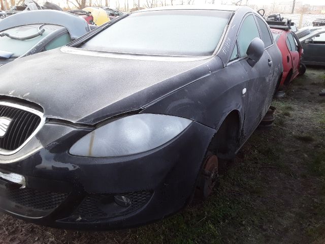 bontott SEAT LEON Bal első Lengőkar