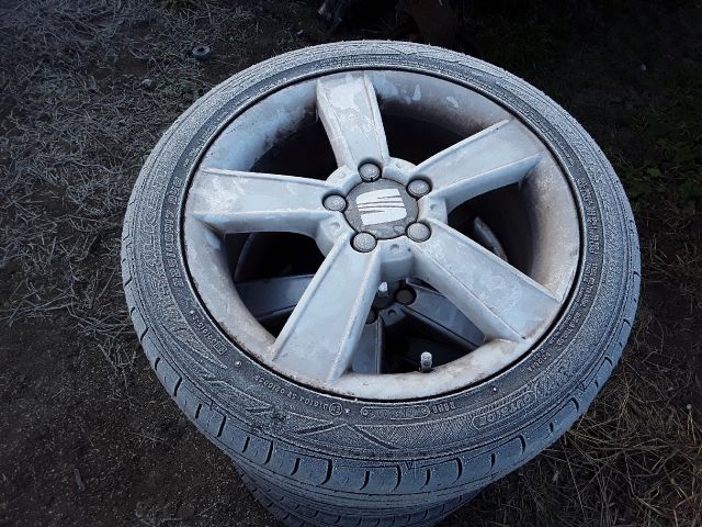 bontott SEAT LEON Jobb hátsó Kerékagy
