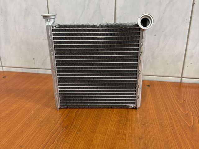 bontott SEAT LEON Fűtőradiátor