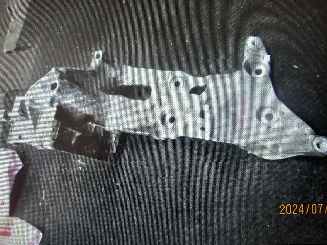 bontott SEAT LEON Generátor Tartó Bak