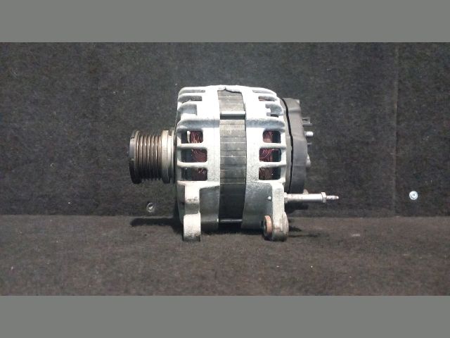 bontott SEAT LEON Generátor