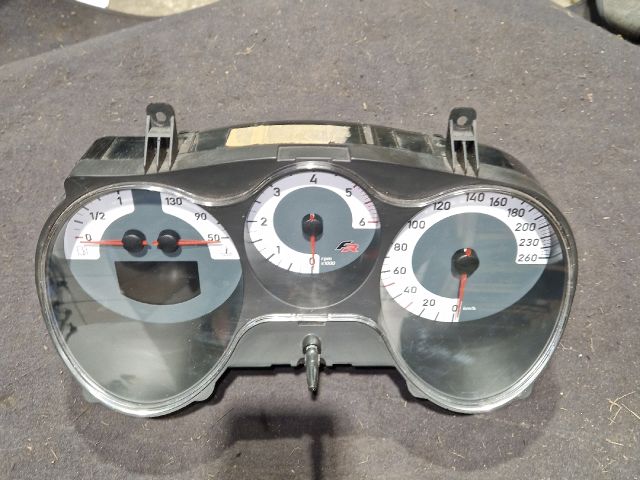 bontott SEAT LEON Kilométeróra