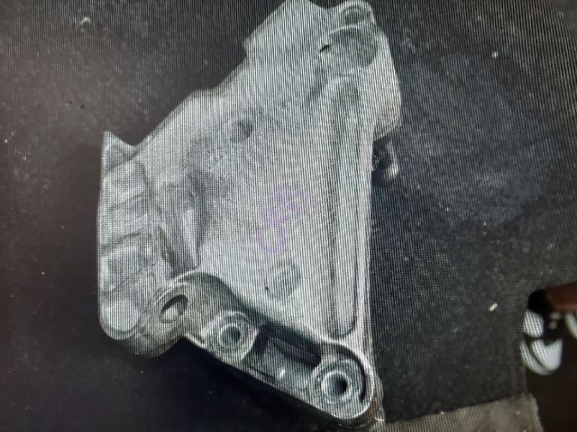 bontott SEAT LEON Motor Tartó Bak Jobb