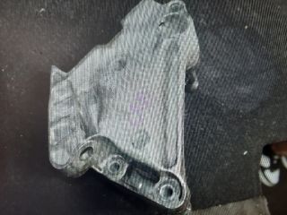 bontott SEAT LEON Motor Tartó Bak Jobb