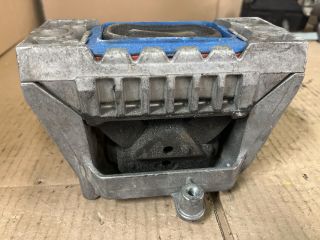 bontott SEAT LEON Motor Tartó Bak Jobb