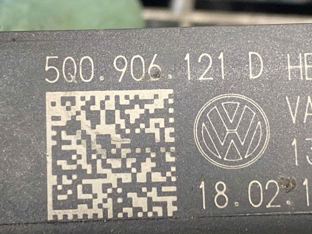 bontott SEAT LEON Üzemanyag Szivattyú Relé