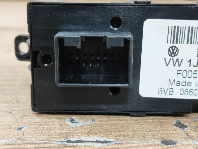 bontott SEAT LEON Ablakemelő Kapcsoló Négyes / Kettes