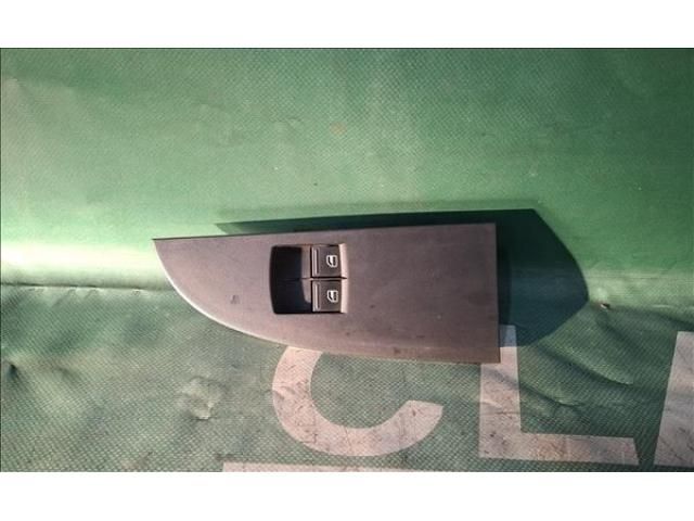 bontott SEAT LEON Ablakemelő Kapcsoló Négyes / Kettes