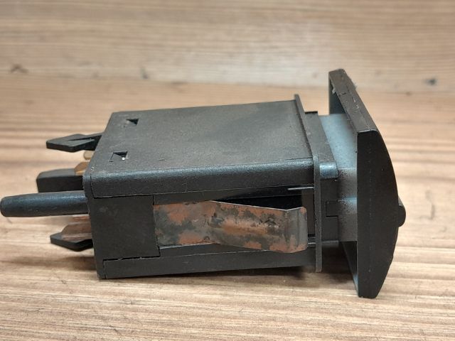 bontott SEAT LEON Ablakfűtés Kapcsoló