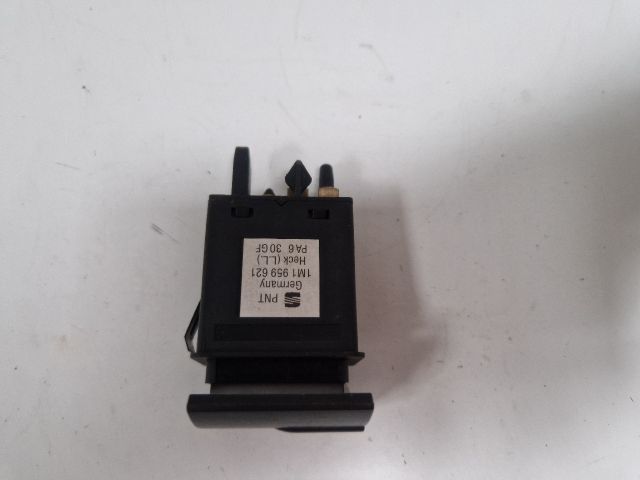 bontott SEAT LEON Ablakfűtés Kapcsoló