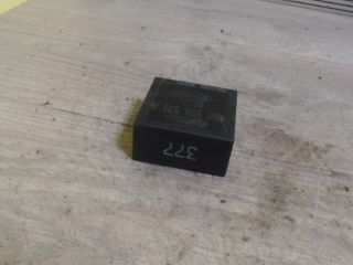 bontott SEAT LEON Ablaktörlő Relé