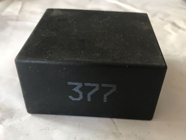 bontott SEAT LEON Ablaktörlő Relé