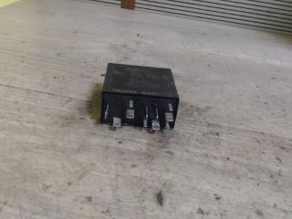 bontott SEAT LEON Ablaktörlő Relé