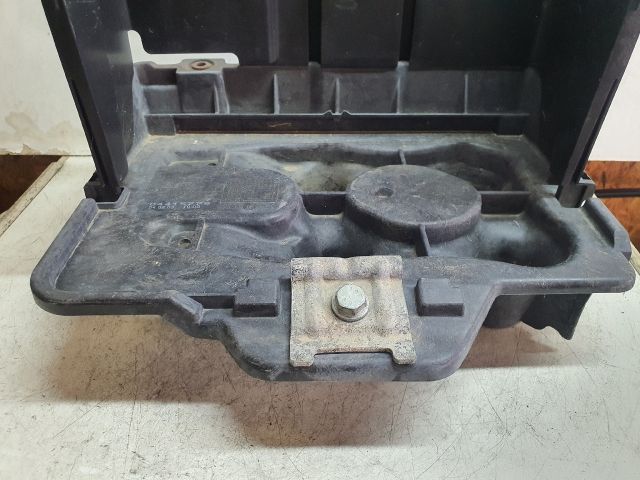 bontott SEAT LEON Akkumulátor Tartó