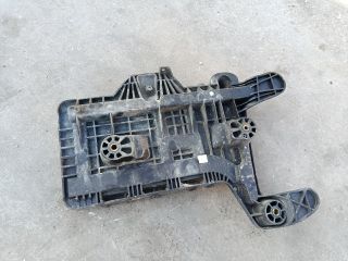 bontott SEAT LEON Akkumulátor Tartó