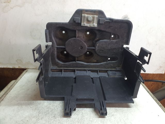 bontott SEAT LEON Akkumulátor Tartó