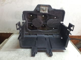 bontott SEAT LEON Akkumulátor Tartó