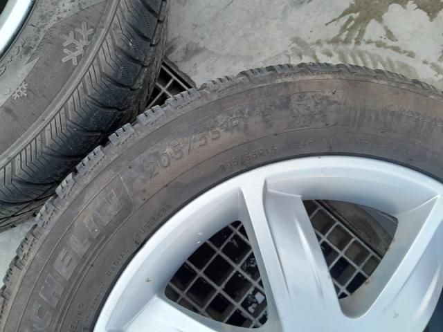 bontott SEAT LEON Alufelni Szett Gumival