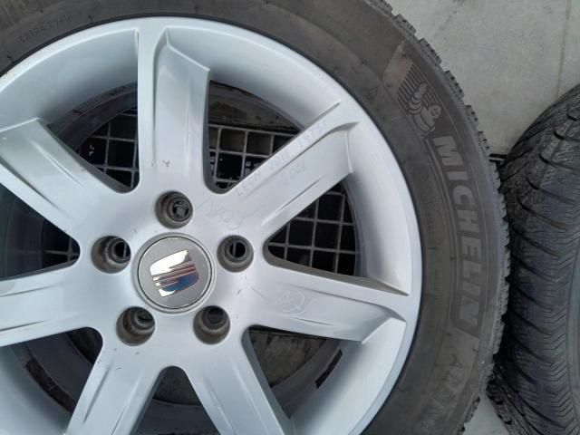 bontott SEAT LEON Alufelni Szett Gumival