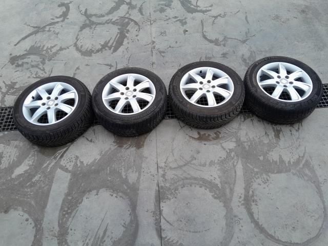 bontott SEAT LEON Alufelni Szett Gumival