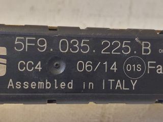 bontott SEAT LEON Antenna Erősítő