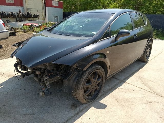 bontott SEAT LEON Bal A Oszlop Burkolat