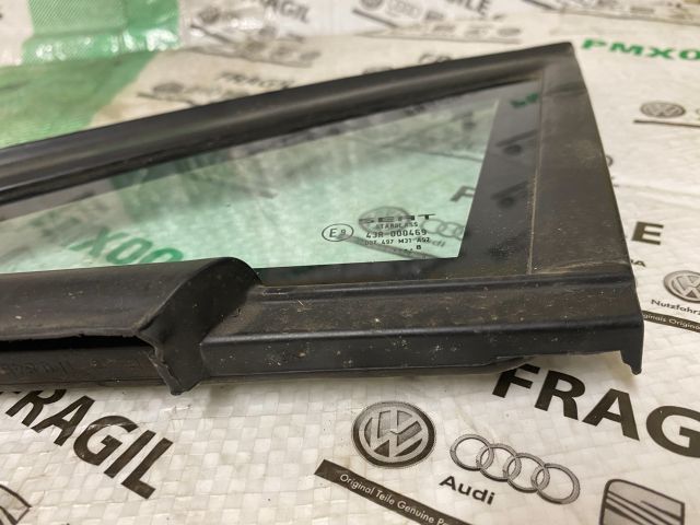 bontott SEAT LEON Bal A Oszlop Oldalablak Üveg