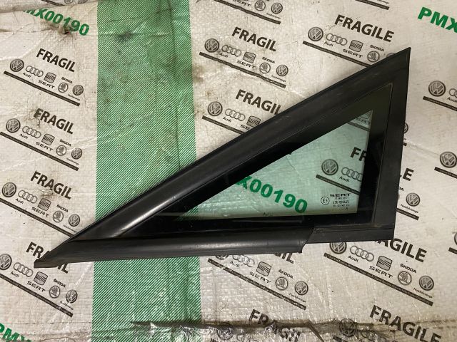 bontott SEAT LEON Bal A Oszlop Oldalablak Üveg