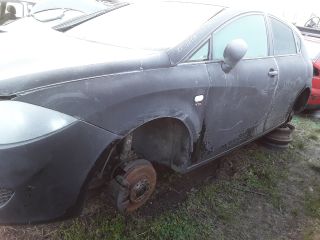 bontott SEAT LEON Bal A Oszlop Oldalablak Üveg