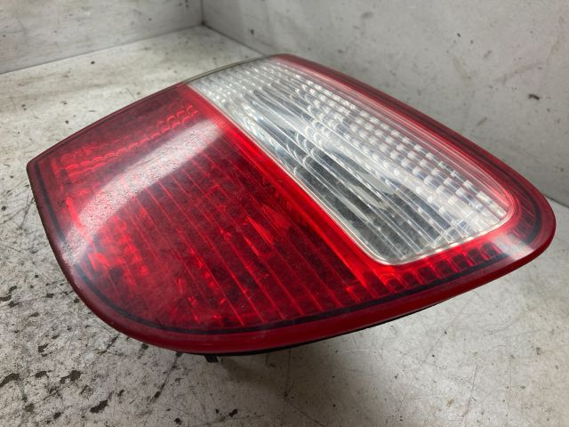 bontott SEAT LEON Bal Belső Hátsó Lámpa