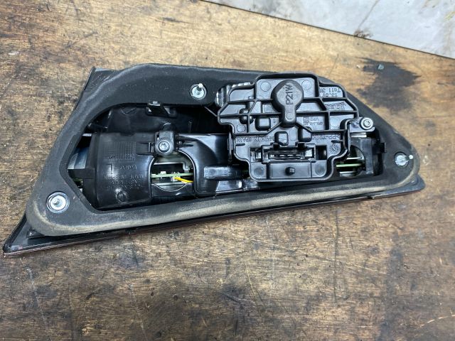 bontott SEAT LEON Bal Belső Hátsó Lámpa