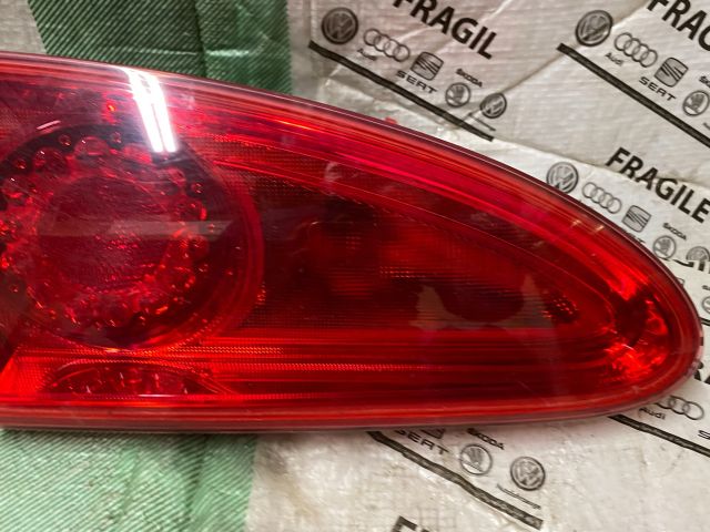 bontott SEAT LEON Bal Belső Hátsó Lámpa