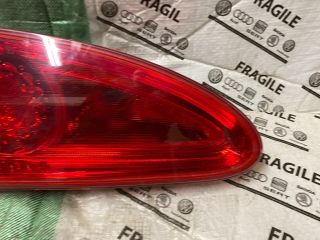 bontott SEAT LEON Bal Belső Hátsó Lámpa