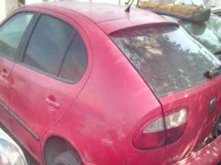 bontott SEAT LEON Bal C Oszlop Burkolat