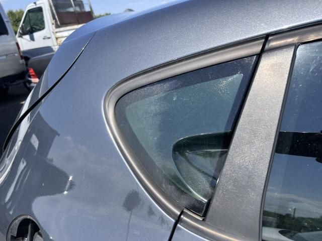 bontott SEAT LEON Bal C Oszlop Oldalablak Üveg