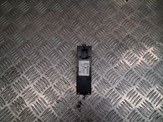 bontott SEAT LEON Bal első Ablakemelő Kapcsoló