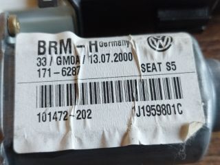 bontott SEAT LEON Bal első Ablakemelő Motor