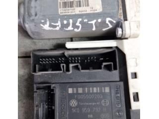 bontott SEAT LEON Bal első Ablakemelő Motor