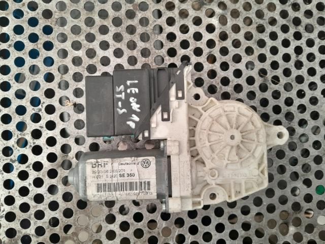 bontott SEAT LEON Bal első Ablakemelő Motor