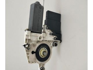 bontott SEAT LEON Bal első Ablakemelő Motor