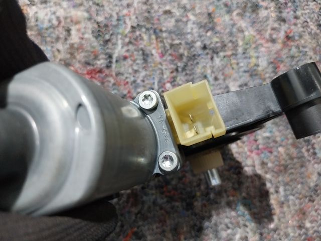 bontott SEAT LEON Bal első Ablakemelő Motor