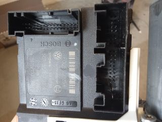 bontott SEAT LEON Bal első Ablakemelő Motor