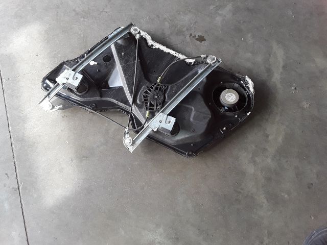 bontott SEAT LEON Bal első Ablakemelő Szerkezet (Elektromos)