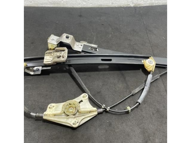 bontott SEAT LEON Bal első Ablakemelő Szerkezet (Elektromos)