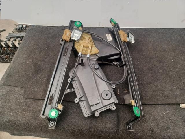 bontott SEAT LEON Bal első Ablakemelő Szerkezet (Elektromos)